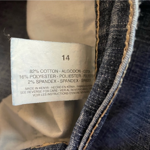 Gloria Vanderbilt Denim Capris Size 14 Cuffed Leg Vintage Embroidery Pockets - Picture 6 of 8